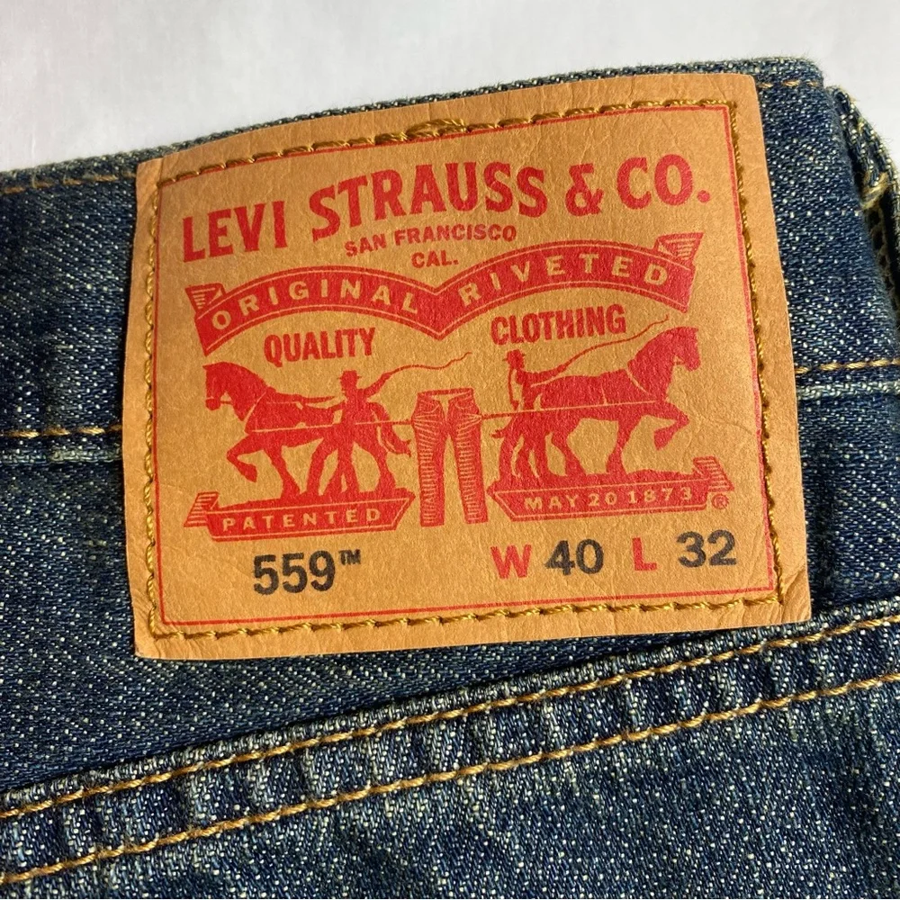 Levi Strauss Men’s 559 Jeans. NWOT. 40x32. - Picture 3 of 12